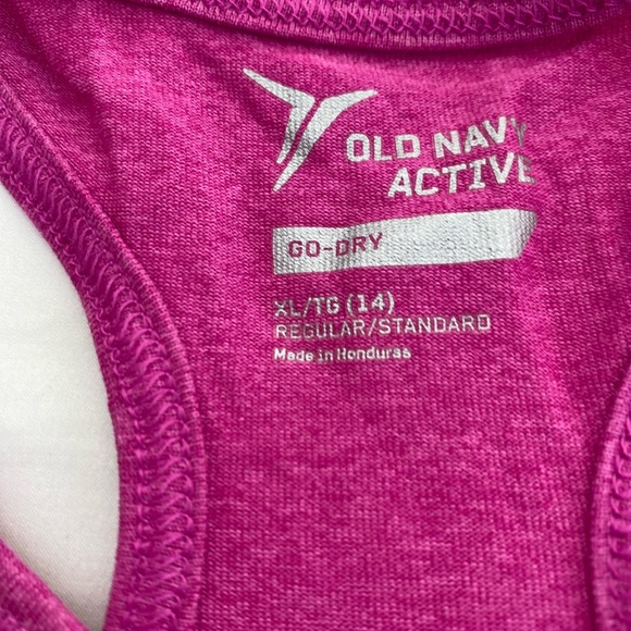 Old navy active size 14 go dry pink girls  tank excellent condition - Picture 3 of 3